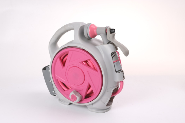 Chuyên nghiệp có thể thu vào vòi vườn để rửa xe thủy lợi